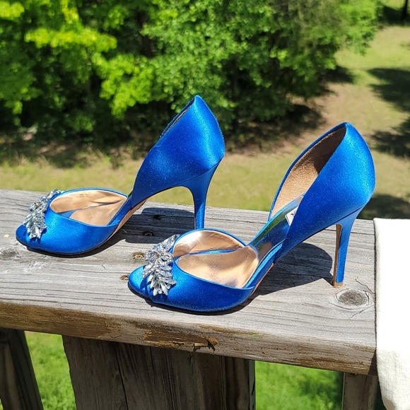 Badgley Mischka Satin Blue Heels with Gorgeous Crystals - Picture 2 of 5